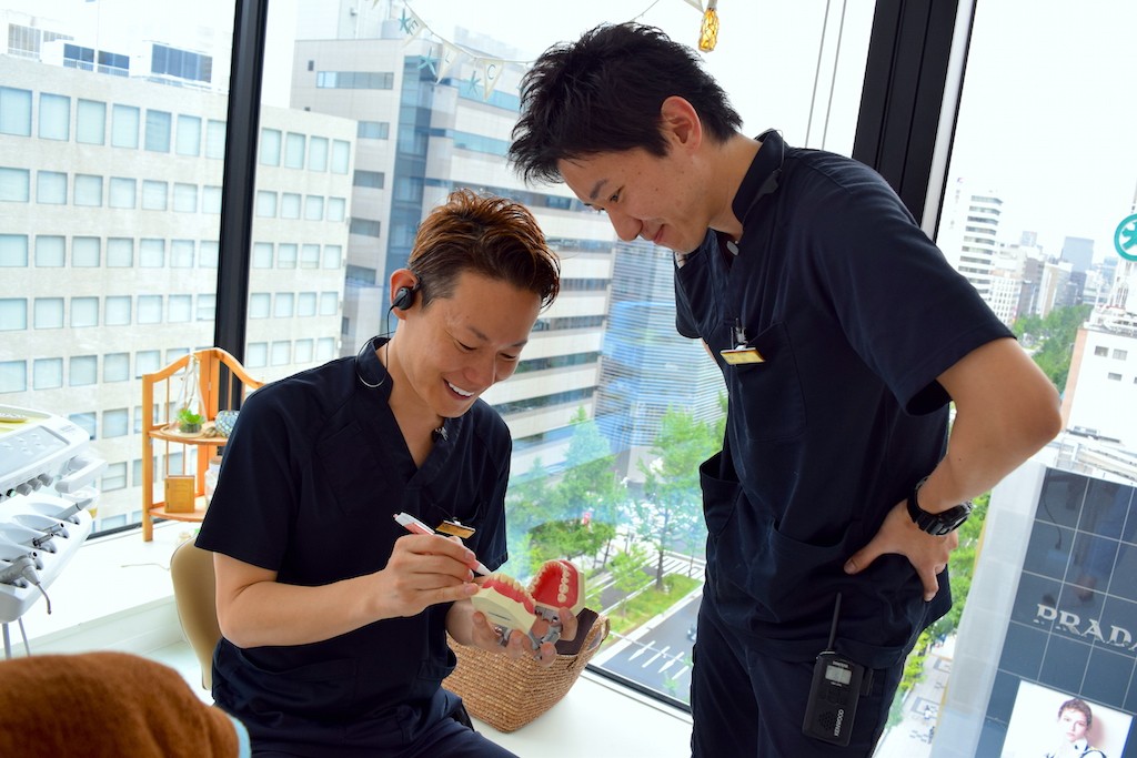 湘南美容クリニックSBCグループ名古屋院の歯科医師前田純先生と今井邦彦先生